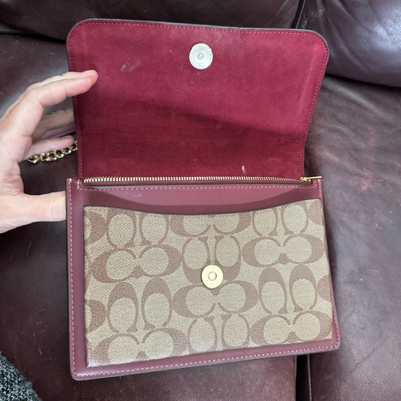 Coach Klare Crossbody With Rainbow Linear Quilting - Picture 8 of 14